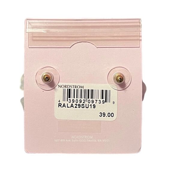 Rachel Parcell Floral Statement Button Stud Earring In Ivory Gold NWT - Picture 4 of 4